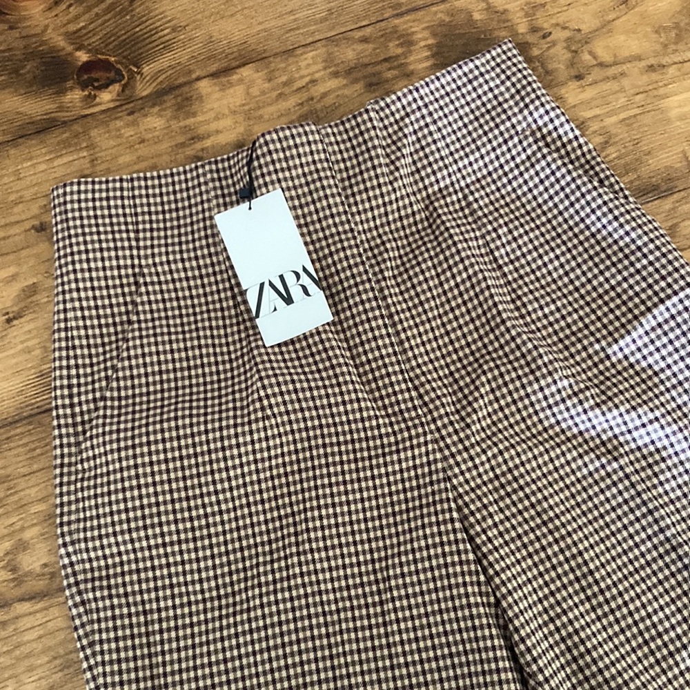 Zara - Picture 3 of 13